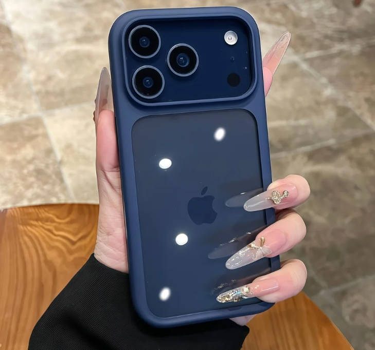 iPhone 17 Crystal Clear Phone Case
